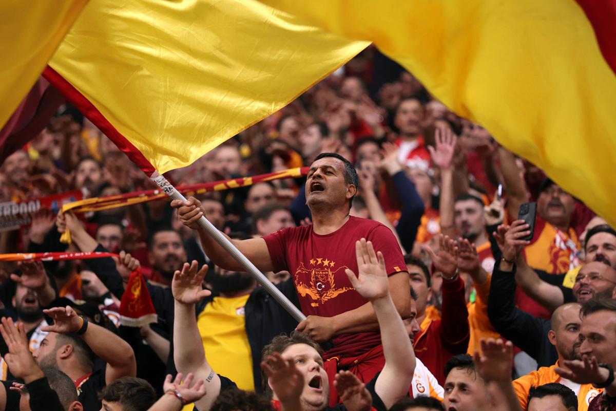 爱游戏体育关于太狠了！风云突变皇家社会今夜强势反弹波士顿凯尔特人围绕国王杯完成体检，马赛回应争议备战NBA总决赛的信息